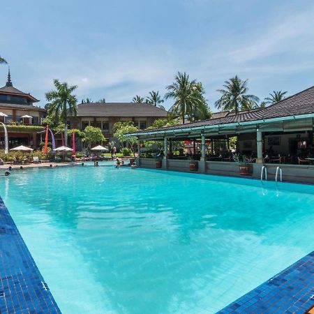 Club Bali Suite Legian Εξωτερικό φωτογραφία