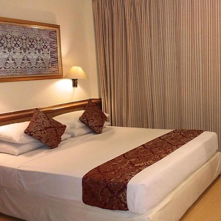 Club Bali Suite Legian Εξωτερικό φωτογραφία