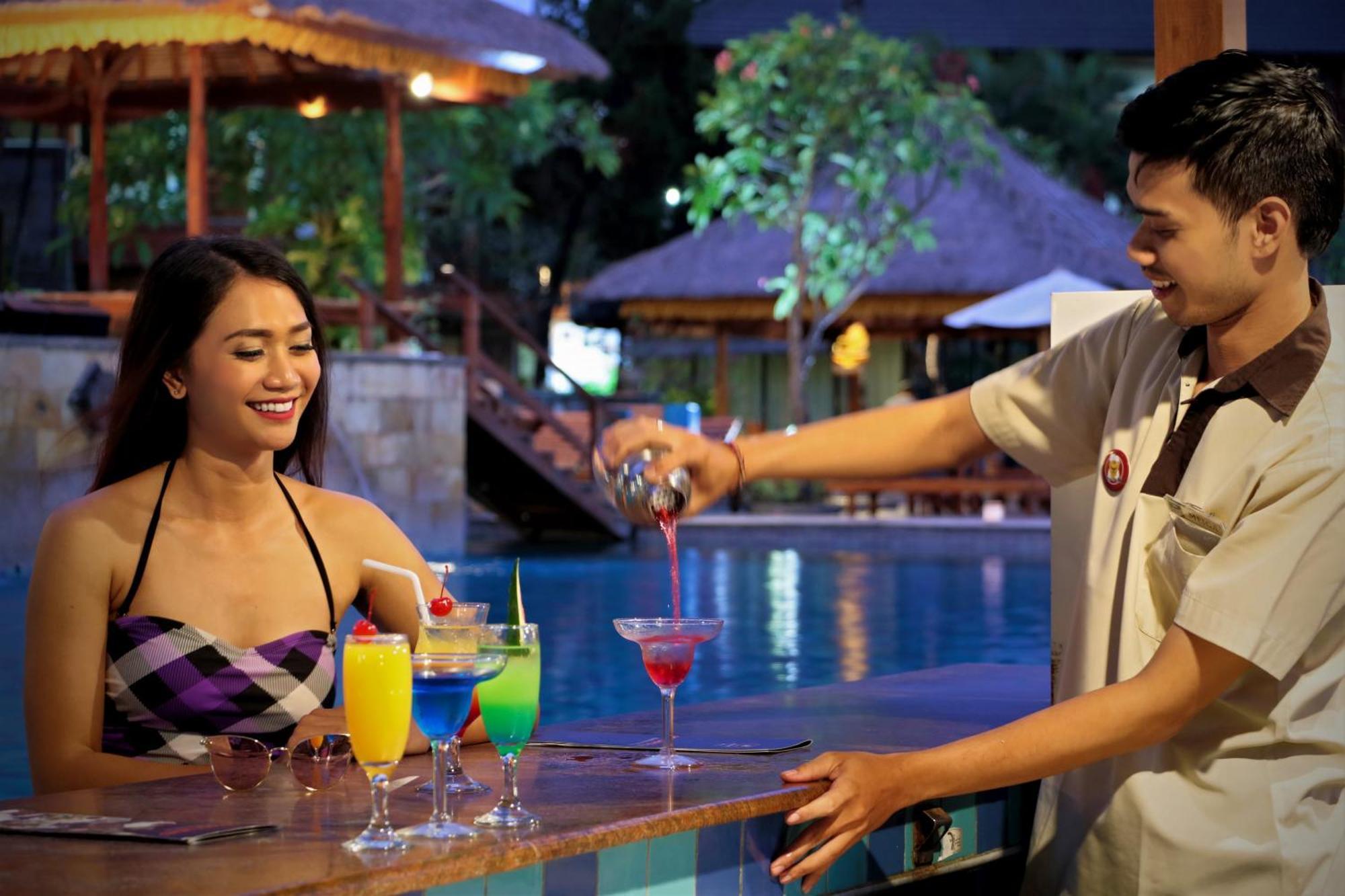 Club Bali Suite Legian Εξωτερικό φωτογραφία