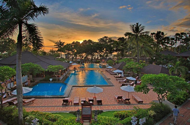 Club Bali Suite Legian Εξωτερικό φωτογραφία